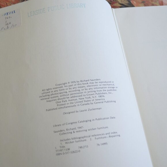 BOOK Collecting & Restoring Wicker Furniture - Picture 5 of 7